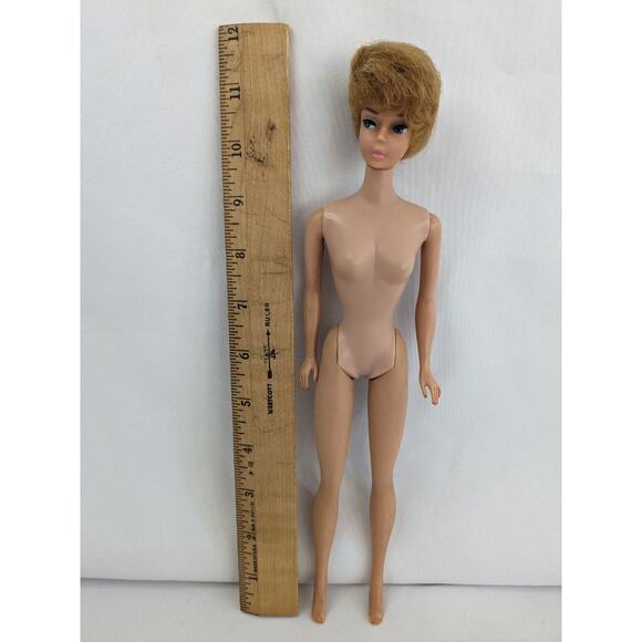 1961 White Ginger #850 Bubble Cut Barbie with Original Clothing Great Condition - Picture 12 of 16